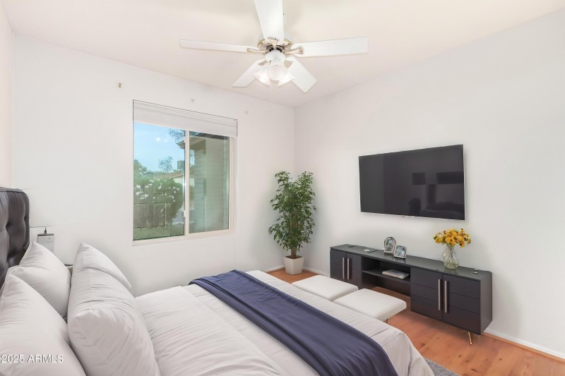 21-46th - Bedroom - Standard - 1