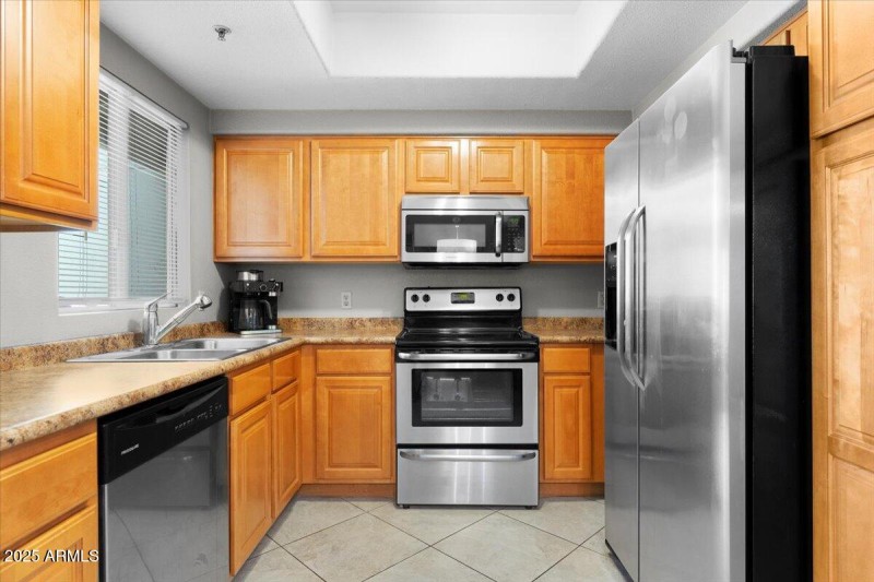 Kitchen has pantry