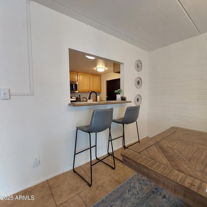 240SOldLitchfieldRdPics12