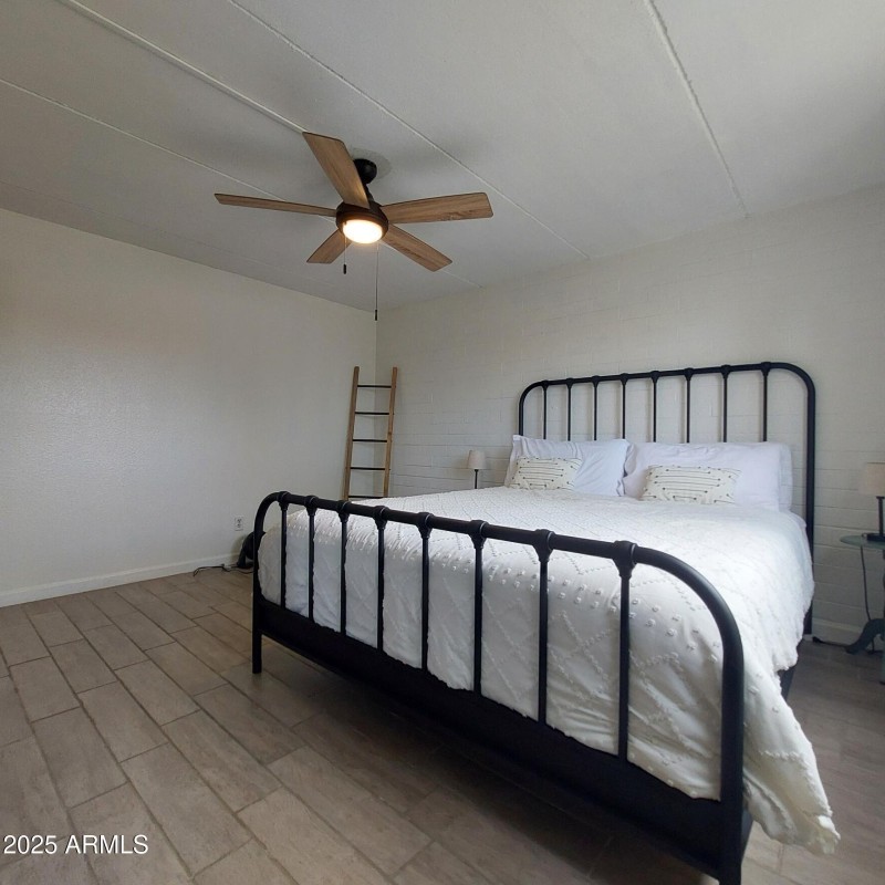 240SOldLitchfieldRdPics22