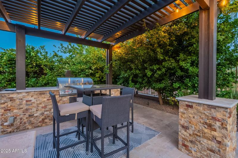 117-web-or-mls-Quintero-Twilight-11