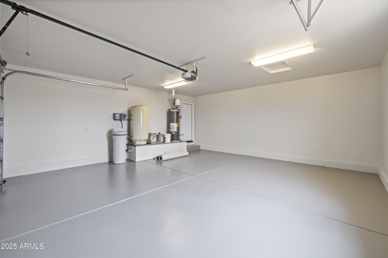 Garage 2