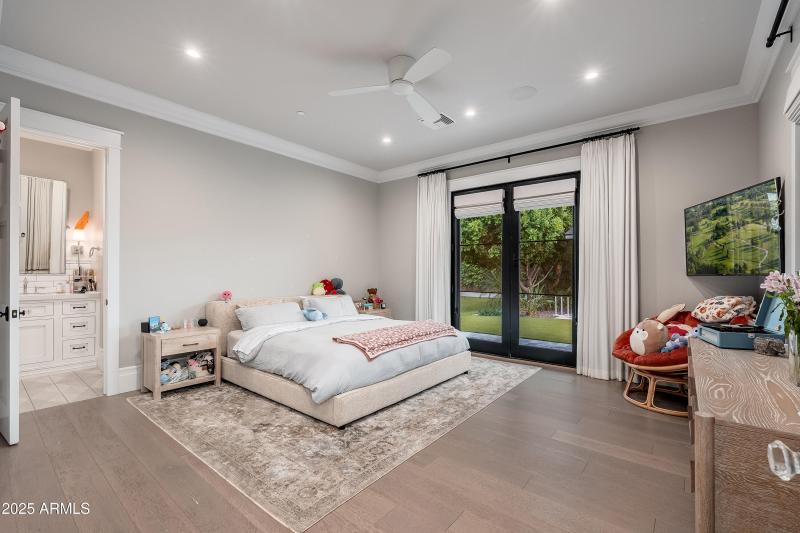 5401 E Calle Del Medio - 57
