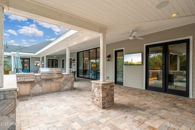 5401 E Calle Del Medio - 77
