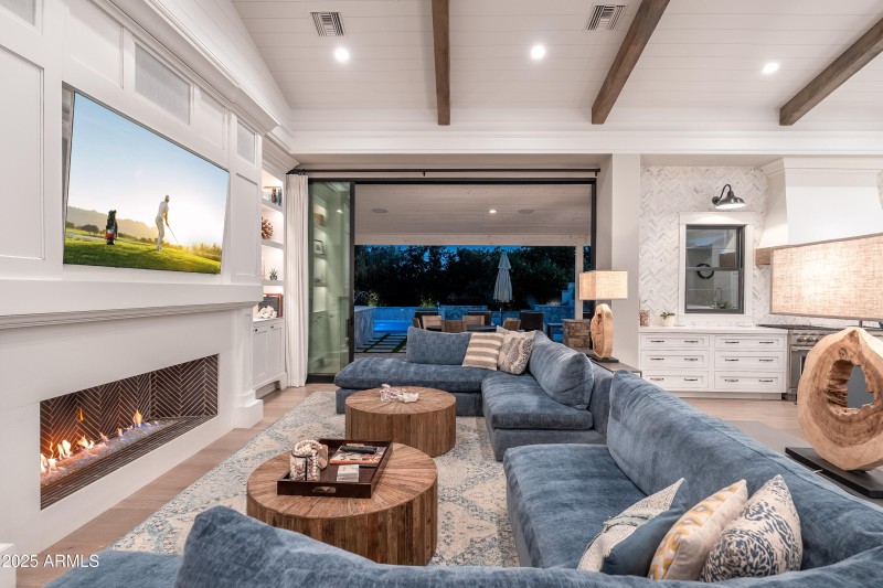 5401 E Calle Del Medio - 95
