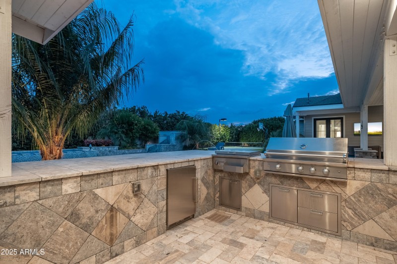 5401 E Calle Del Medio - 98