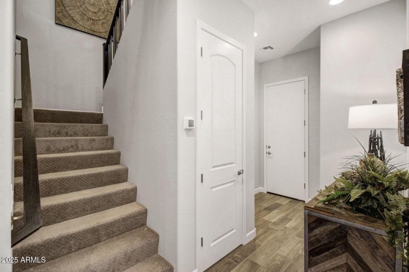 20200827210802173521000000-o