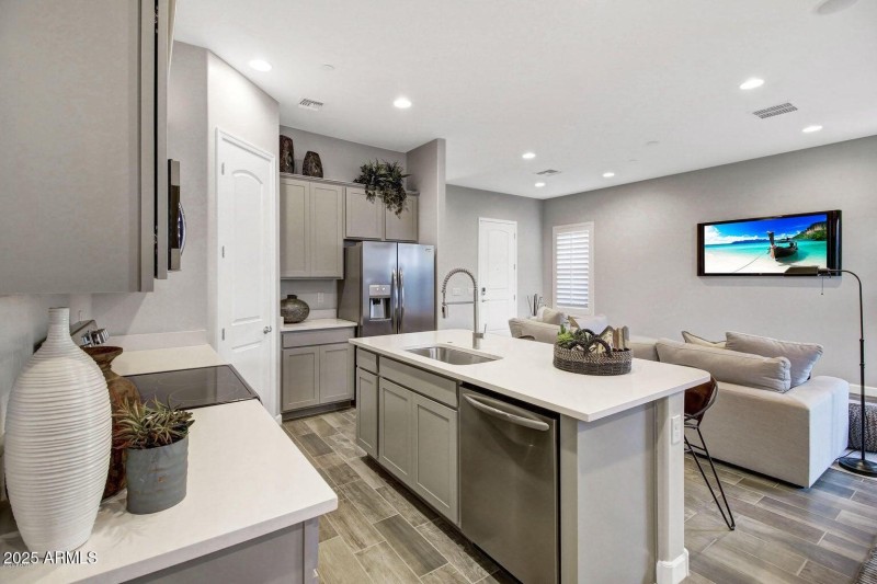 20200827210802004344000000-o