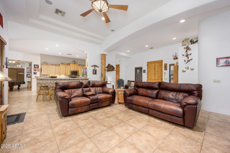 48-web-or-mls-Arrowhead-64