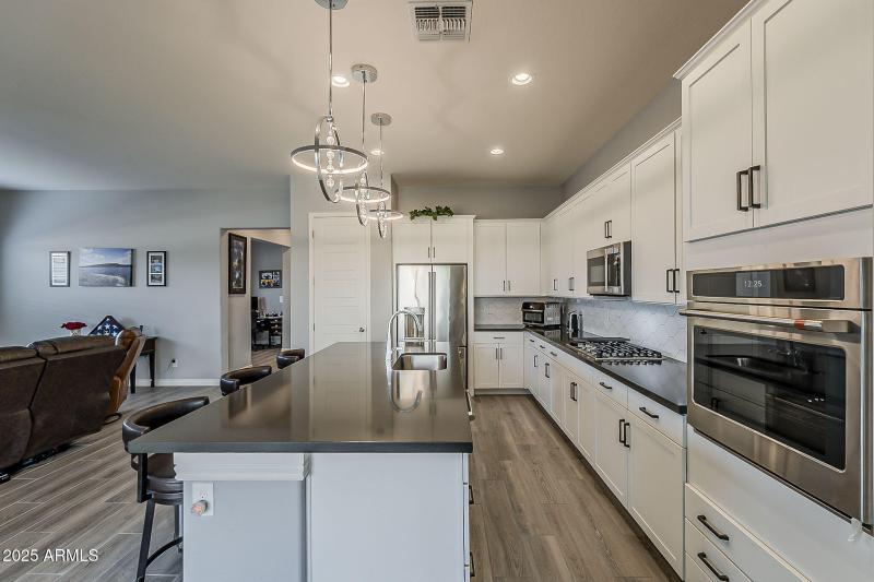 17-web-or-mls-Smoketree-17