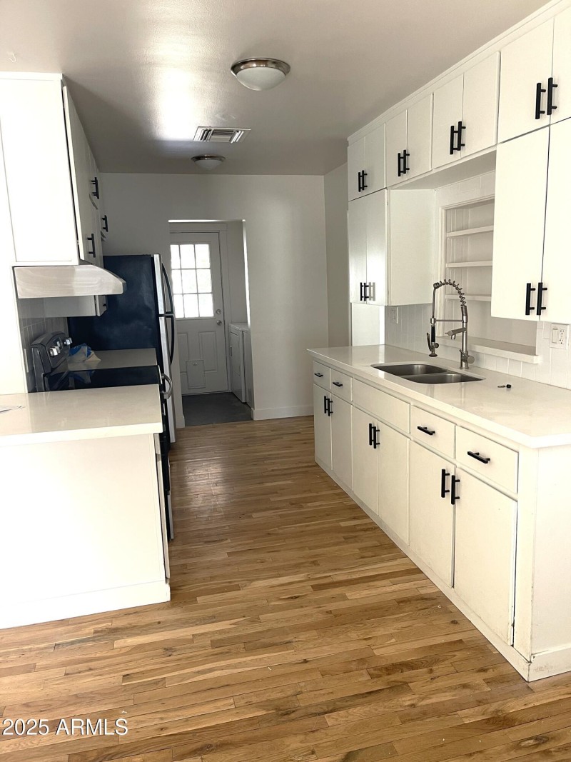 20250714_222332826_iOS