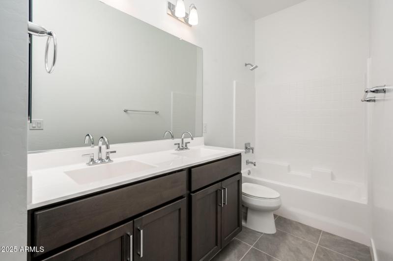 1750 - Secondary bath