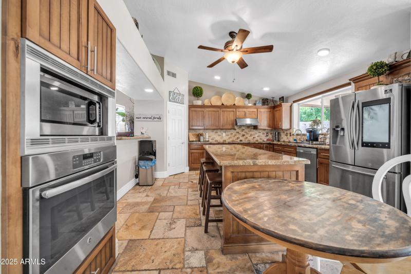 5741 W Soft Wind Dr-31