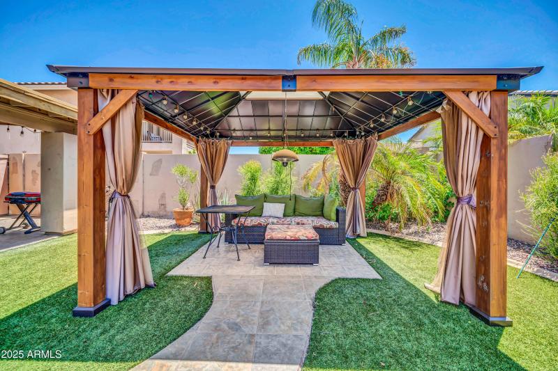 5741 W Soft Wind Dr-60