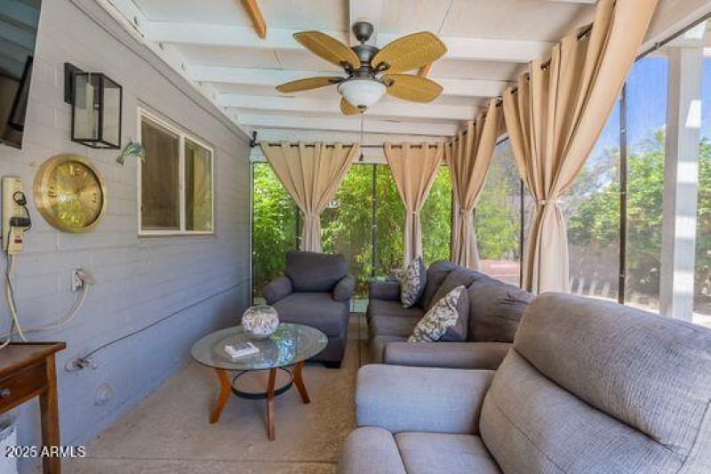 Screened Porch for Relaxation