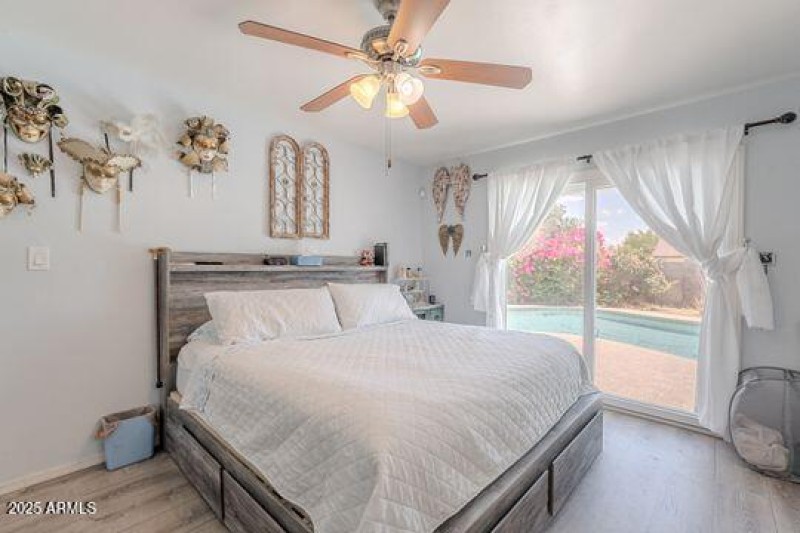 Master Walkout to Pool Oasis