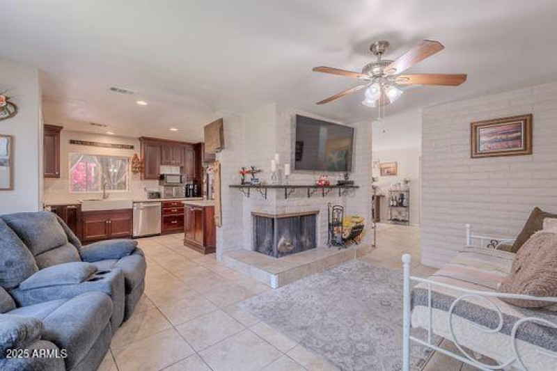 Spacious Family Room Layout