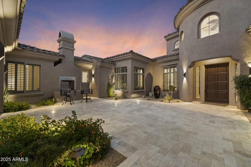 Private Courtyard