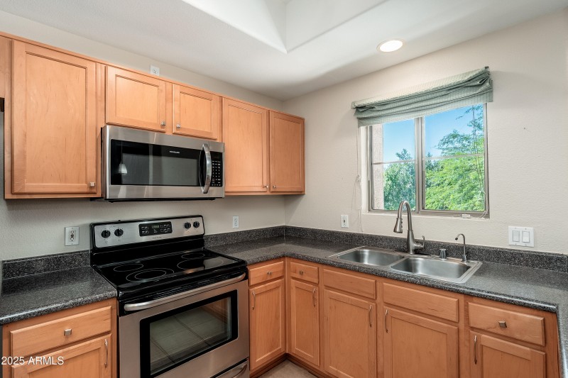 11680 E Sahuaro Dr UNIT 2024 - 12