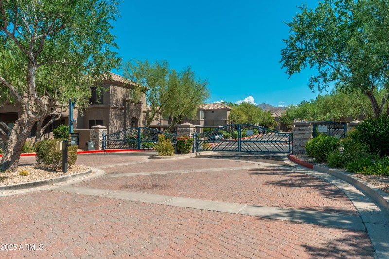 Talavera Condominiums - 04