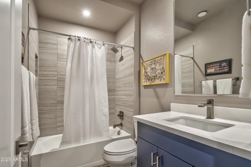 Wolcott Interior - 21