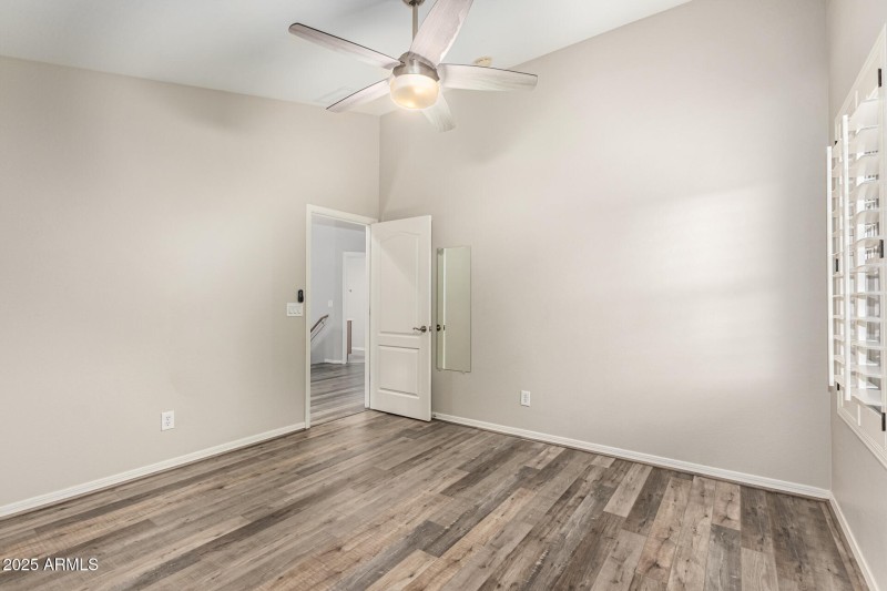 Upstairs bedroom 1