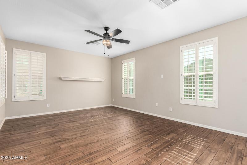 Living room 1