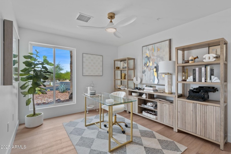 OFFICE/BEDROOM 4