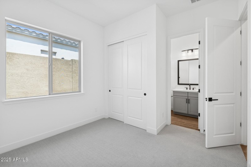 Homesite402-014