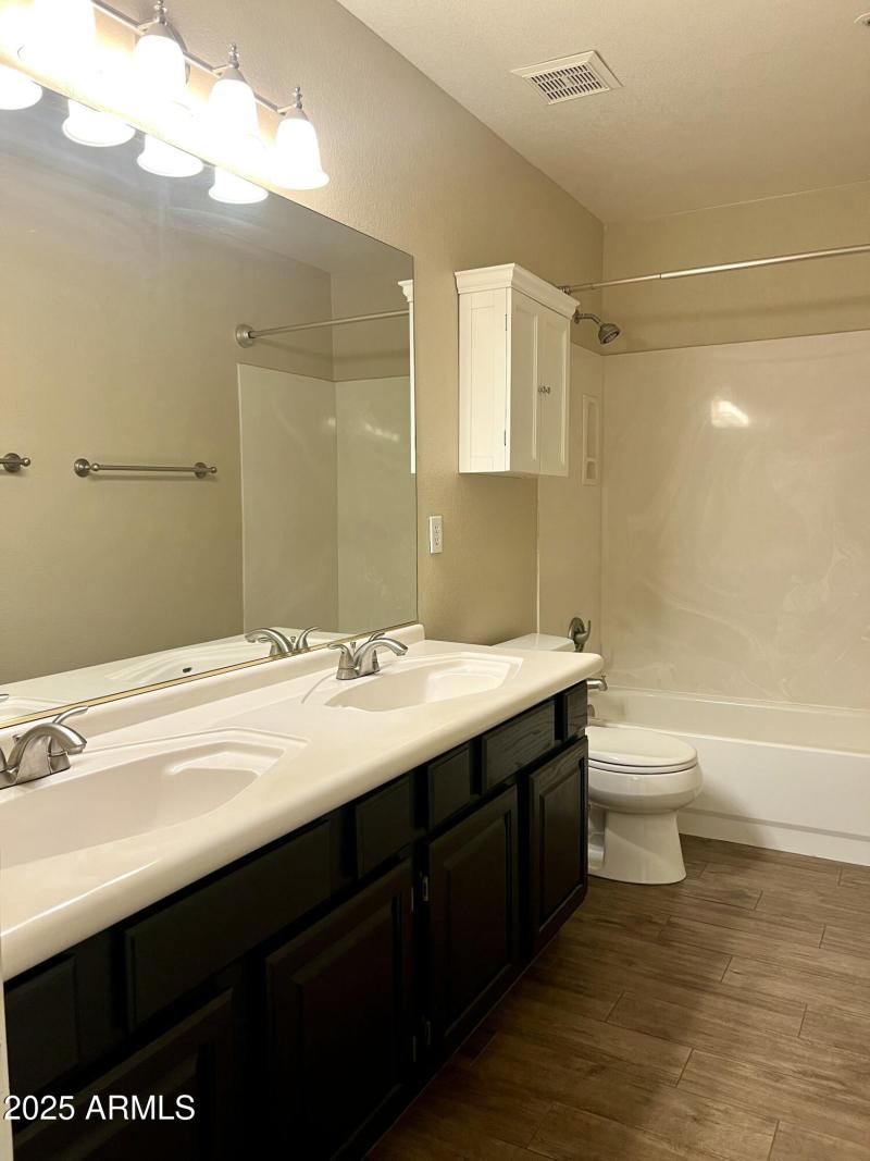 Secondary Hallway Bathroom