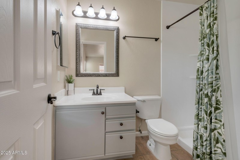 1-web-or-mls-Qp-5206