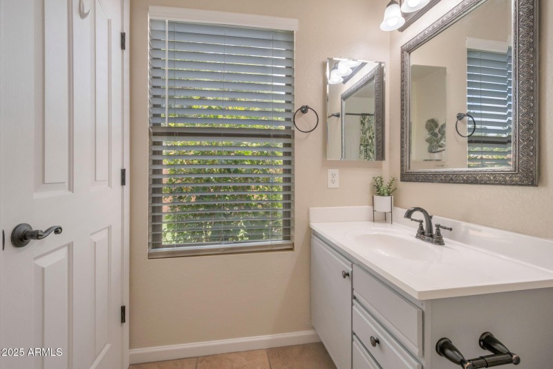 2-web-or-mls-Qp-5209
