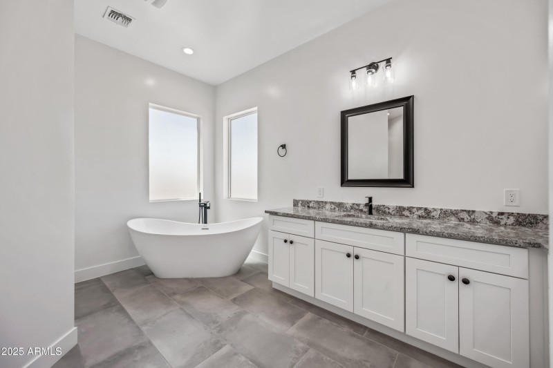 59-29108N205A-ocupix-OSEQ