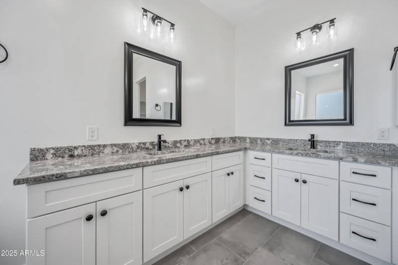 63-29108N205A-ocupix-OSEQ