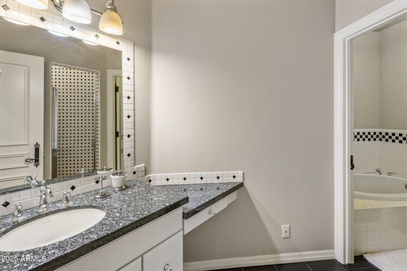 Guest House Bedroom ensuite