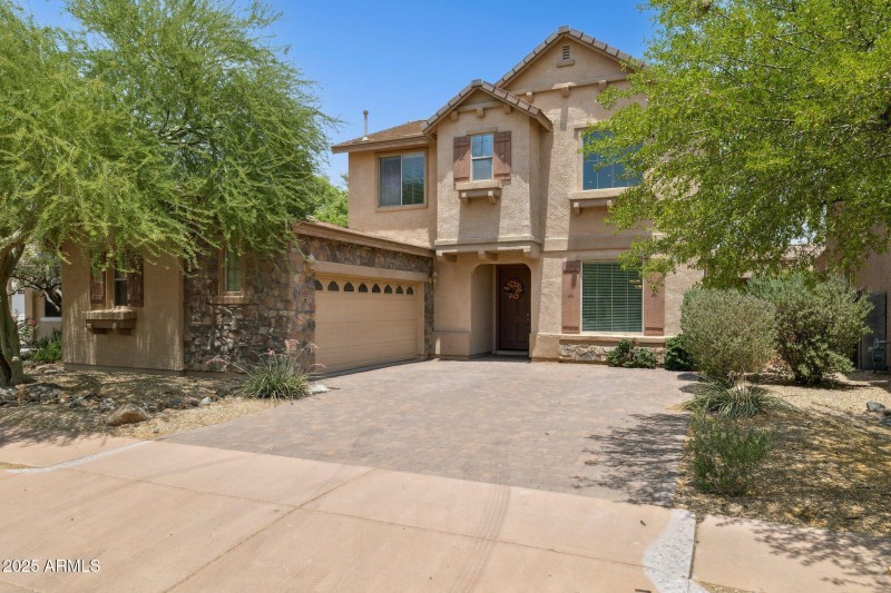 3-web-or-mls-3452-w-florimond-rd