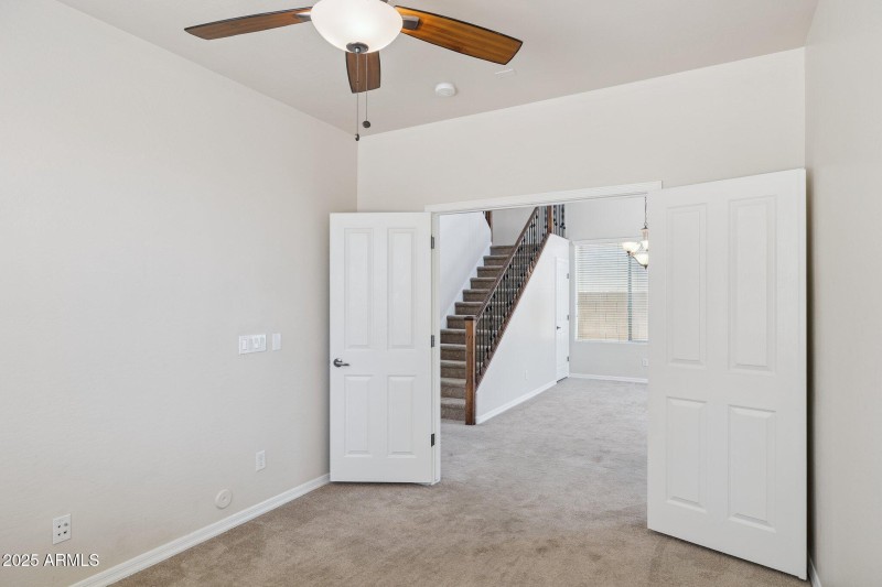 10-web-or-mls-3452-w-florimond-rd