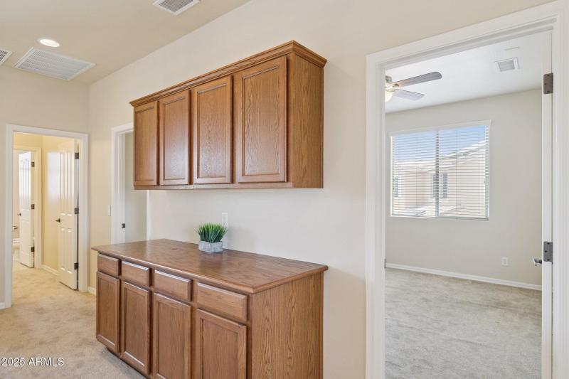 21-web-or-mls-3452-w-florimond-rd