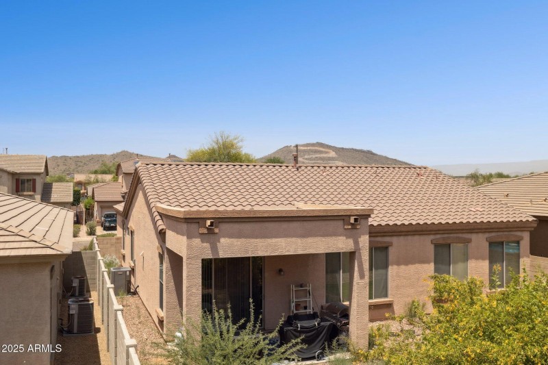 40-web-or-mls-3452-w-florimond-rd