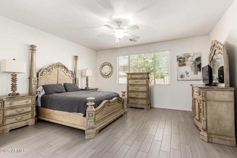 17 Master Bedroom