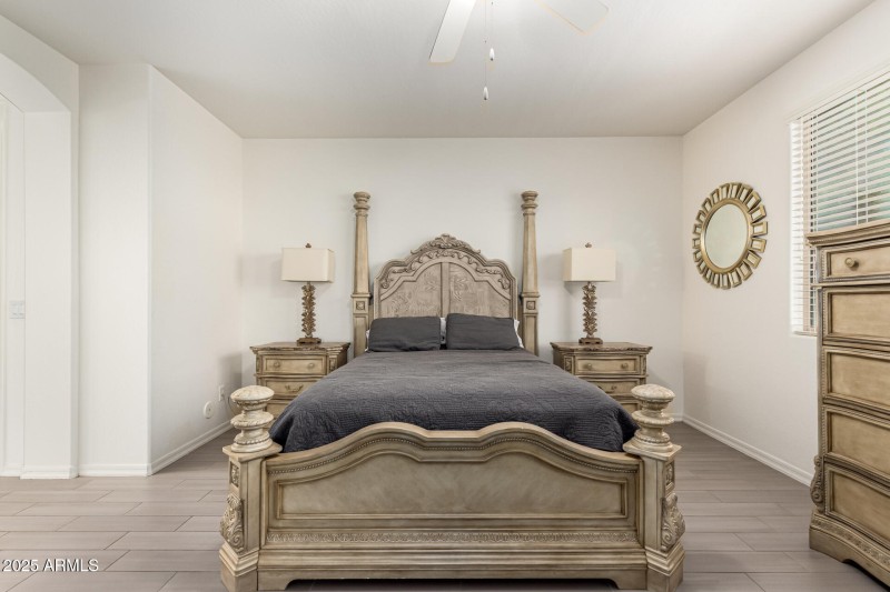 18 Master Bedroom