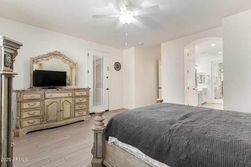 19 Master Bedroom