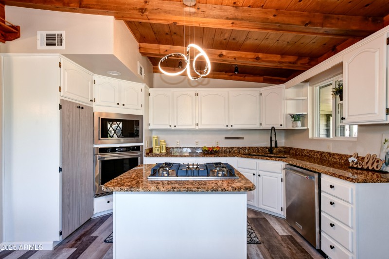 Kitchen 3
