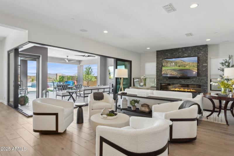 9-web-or-mls-13020-e-de-la-o-rd