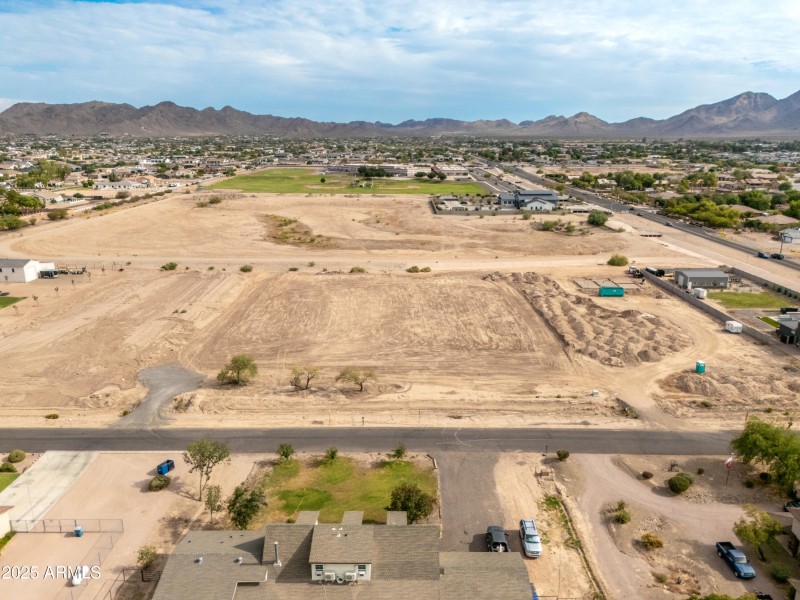19295 E Cloud Rd - No Outlines-04