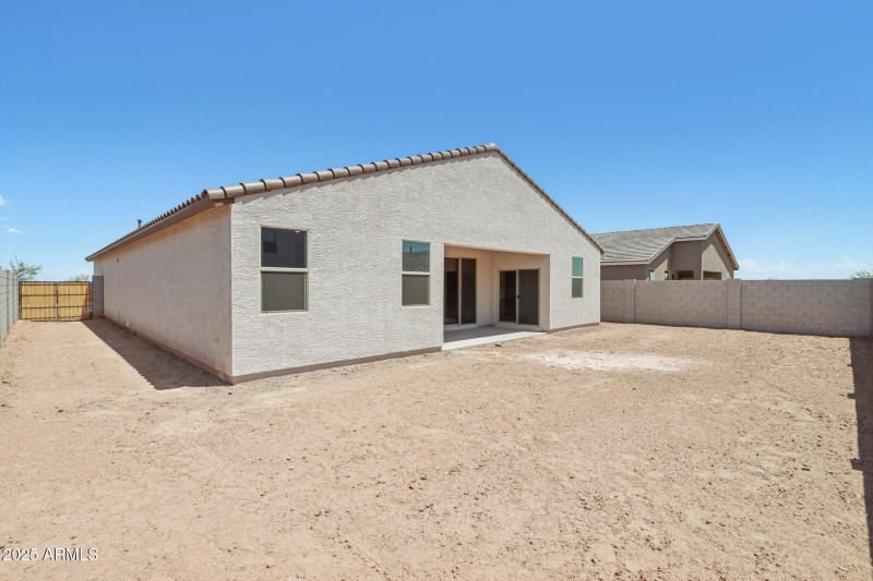 38-web-or-mls-W Pecan Wds-S1907-038