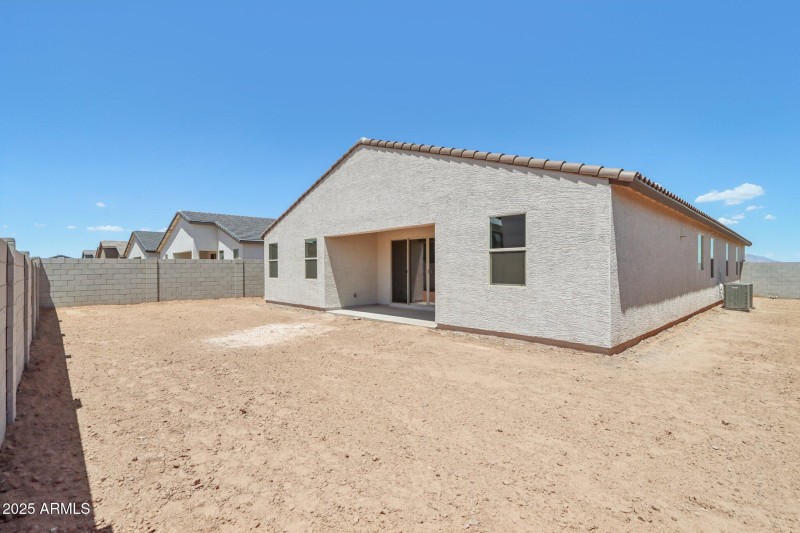 39-web-or-mls-W Pecan Wds-S1907-039
