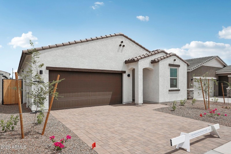 4-web-or-mls-La Senda Dr W-S2007-004