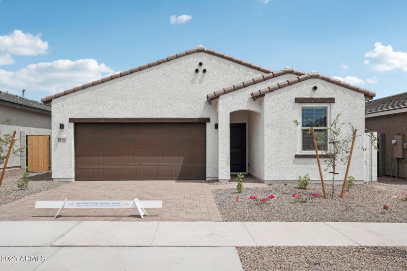5-web-or-mls-La Senda Dr W-S2007-005