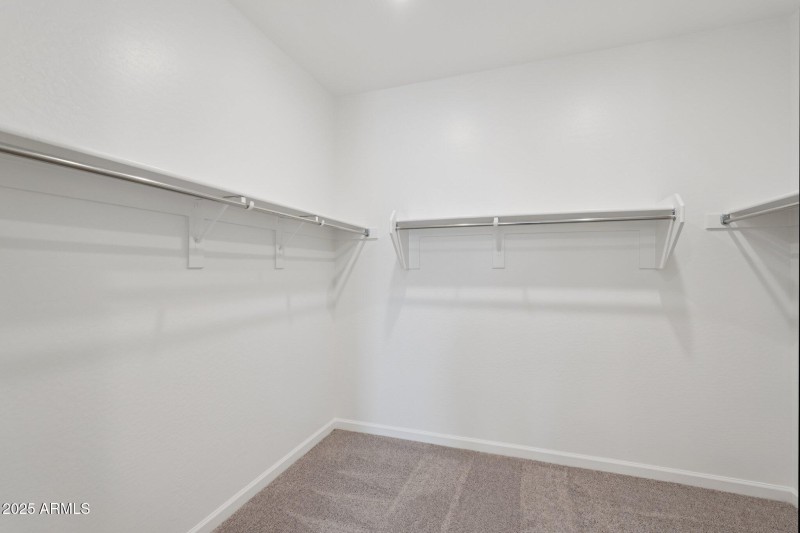 33-web-or-mls-La Senda Dr W-S2007-033